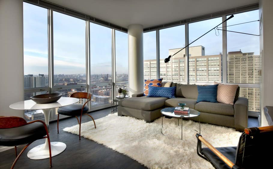 20 Spectacular Interiors With Floor-To-Ceiling Windows That Offer Incredible Views 11