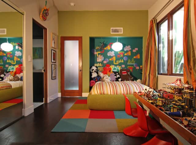 17 Magnificent Child's Room Designs With Accent Wall 12