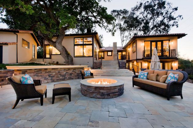 20 Irresistible Backyard Fire Pit Designs For Full Enjoyment