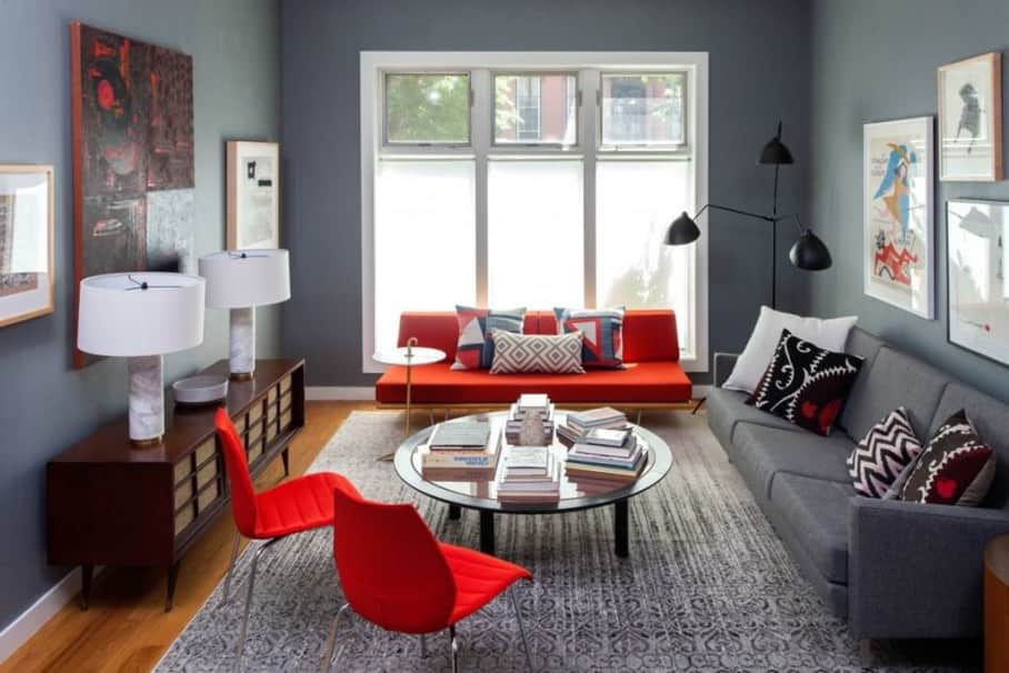 16 Gorgeous Grey Living Rooms With Red Details