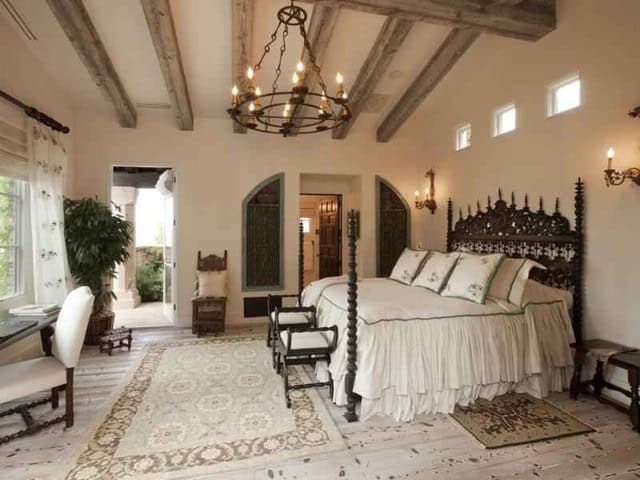 19 Fascinating Bedroom Designs With Exposed Beams That Will Delight You