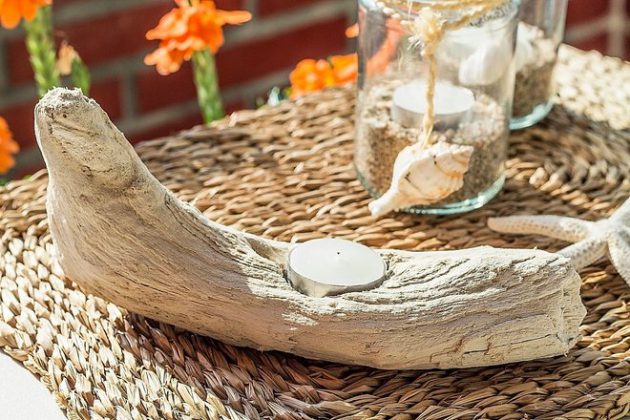 19 Really Inspiring &amp; Cheap Ideas To Make Awesome Driftwood Decorations