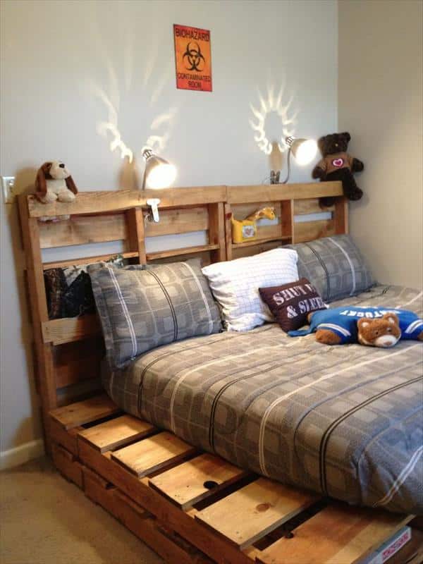 23 Really Fascinating DIY Pallet Bed Designs That Everyone Should See