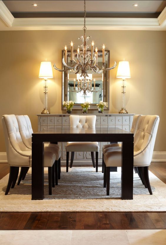 17 Marvelous Dining Room Designs With Beautiful Chandelier