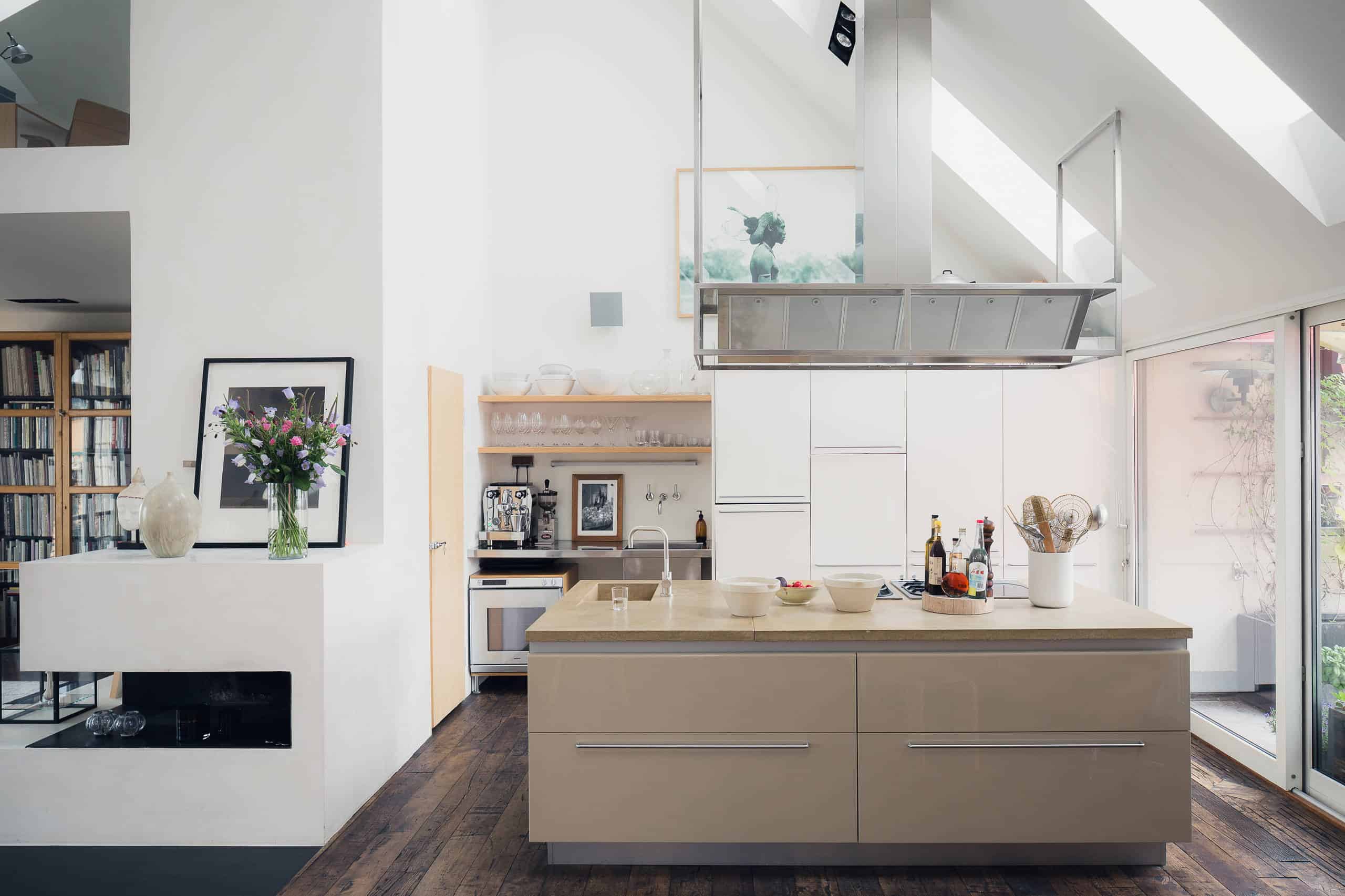 18 Stunning Modern Kitchen Designs That Will Make Your Day 18 Stunning Modern Kitchen Designs That Will Make Your Day