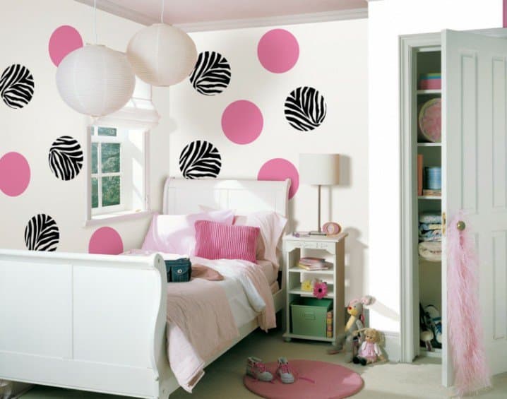 17 Magnificent Child's Room Designs With Accent Wall 2