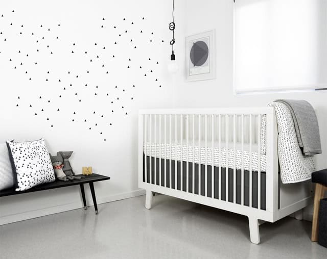 14 Surprisingly Amazing Black & White Child's Room Designs 2