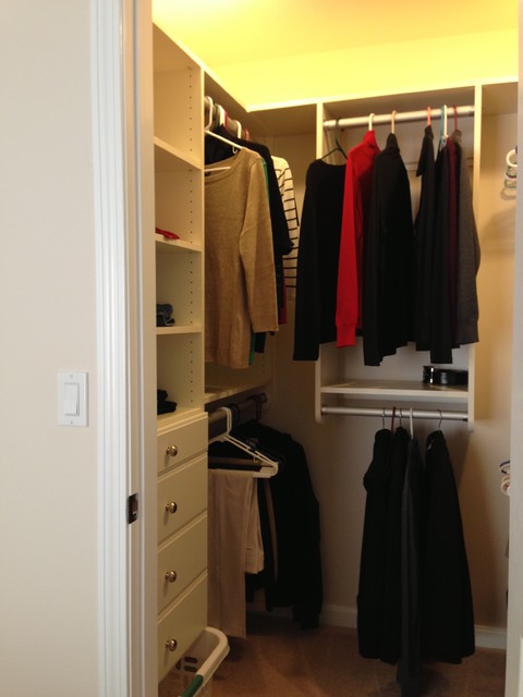 17 Functional Ideas For Designing Small Wardrobe