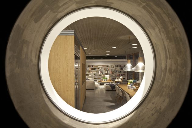 A House For An Architect in Israel by Pitsou Kedem Architects
