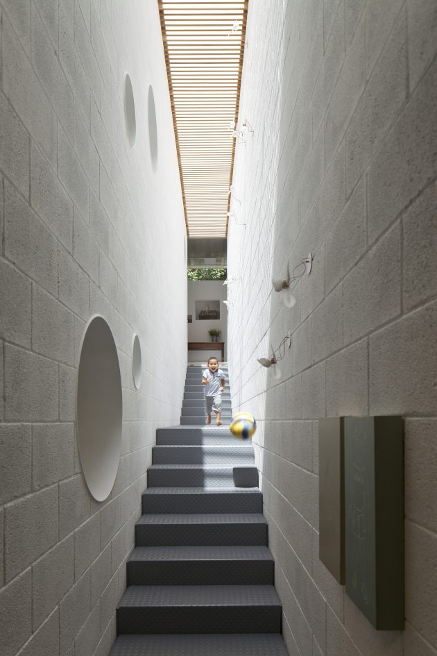 A House For An Architect in Israel by Pitsou Kedem Architects