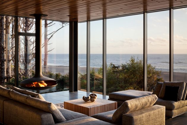 Finley Beach House - A Transparent Beachfront Residence By Bora Architects In Oregon (15)