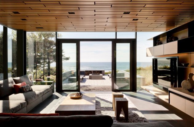 Finley Beach House - A Transparent Beachfront Residence By Bora Architects In Oregon (5)