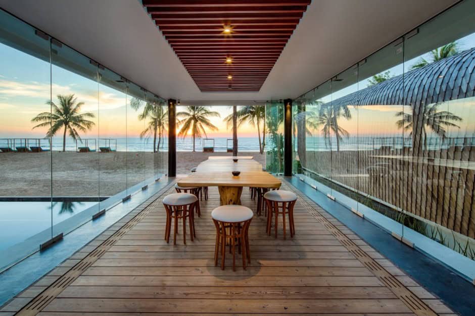 Iniala Beach House Interior by A-cero Architects: A Sculptural Vision of Seaside Luxury The Interior of Iniala Beach House Designed by A-Cero Architects (7)