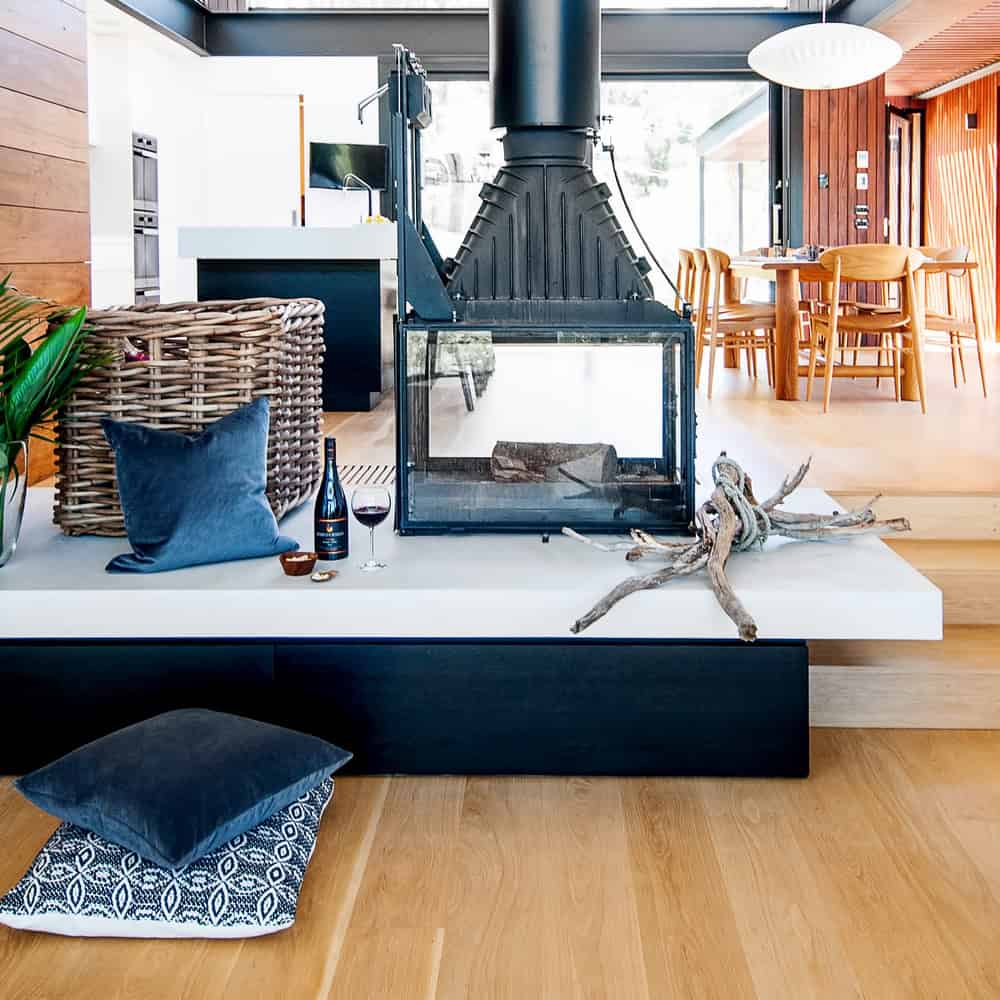 The Warrandyte House in Melbourne by Alexandra Buchanan Architecture The Warrandyte House in Melbourne by Alexandra Buchanan Architecture (10)