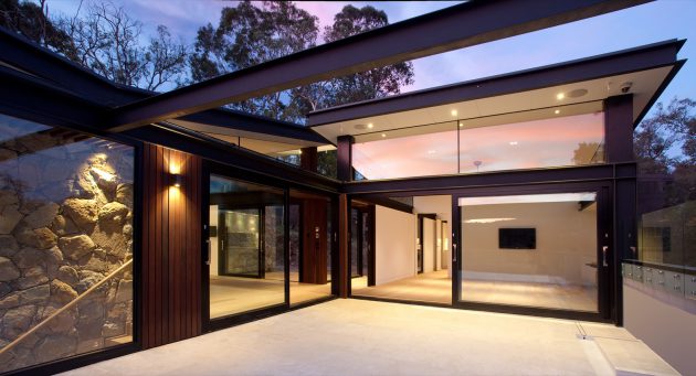 The Warrandyte House in Melbourne by Alexandra Buchanan Architecture (6)