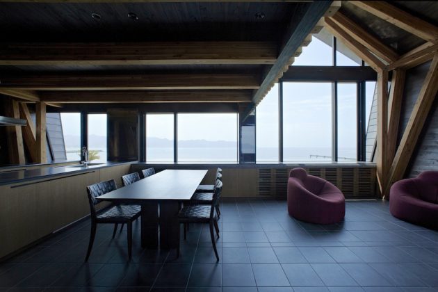 Villa SSK by Takeshi Hirobe Architects in Chiba, Japan