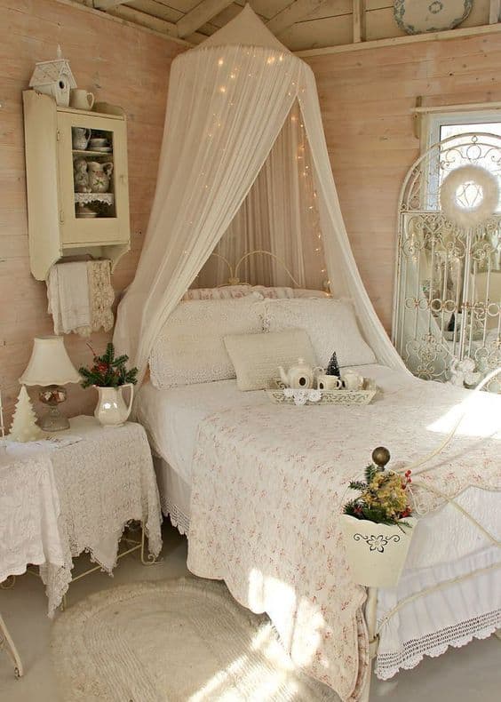 17 Spectacular Shabby Chic Bedroom Designs That You're Gonna Love