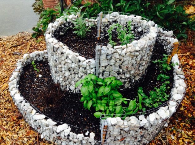 12 Spiral Garden Designs Ideal For Small Spaces