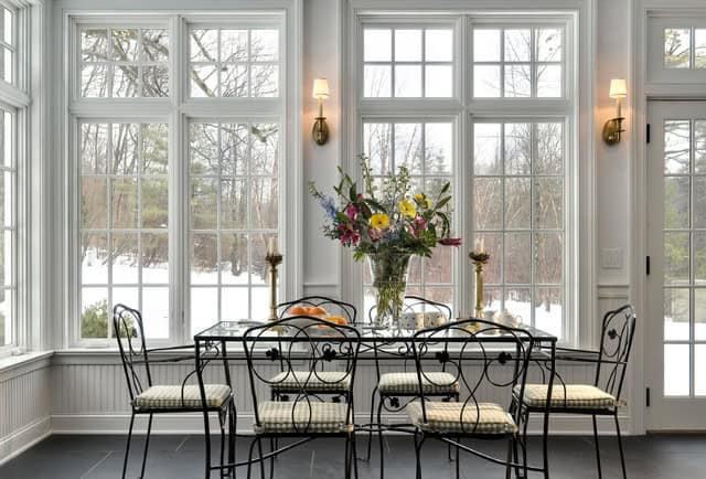 17 Astonishing Dining Sunroom Designs That Everyone Should See 16