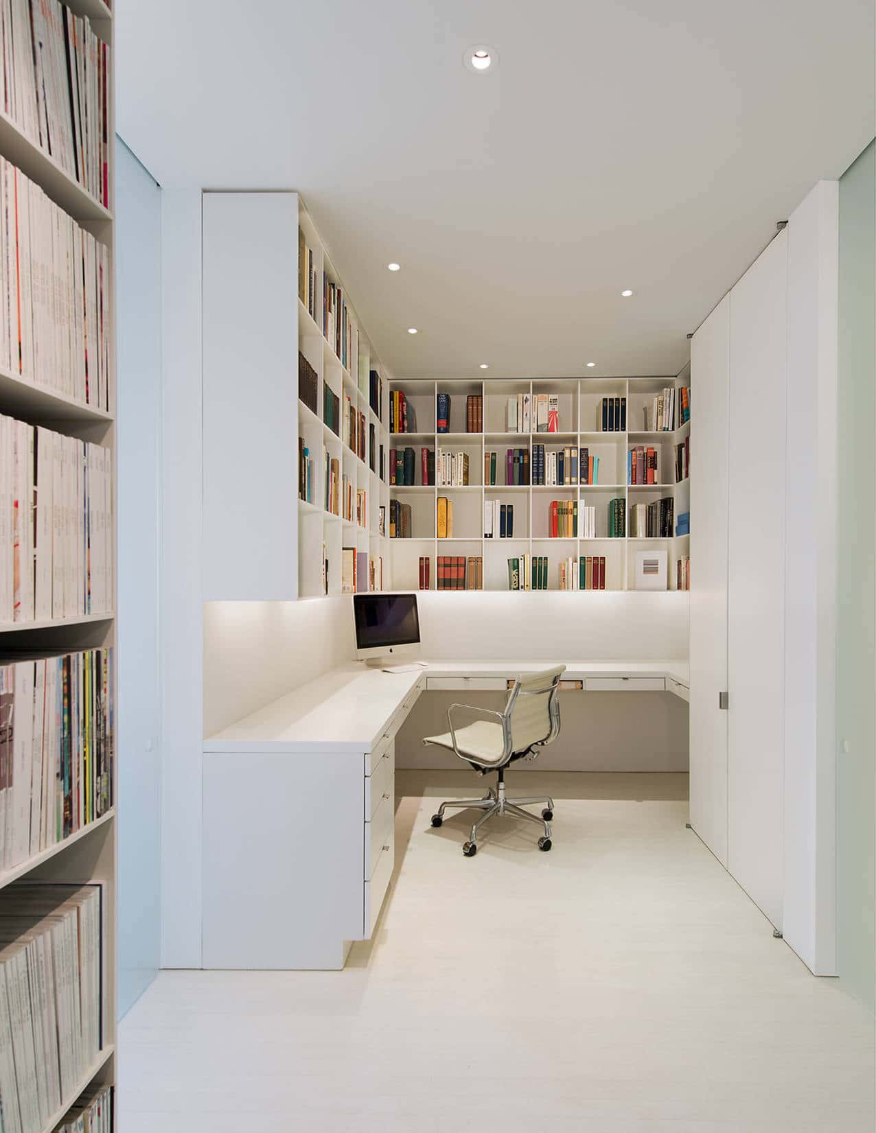 16 Stimulating Modern Home Office  Designs That Will Boost 