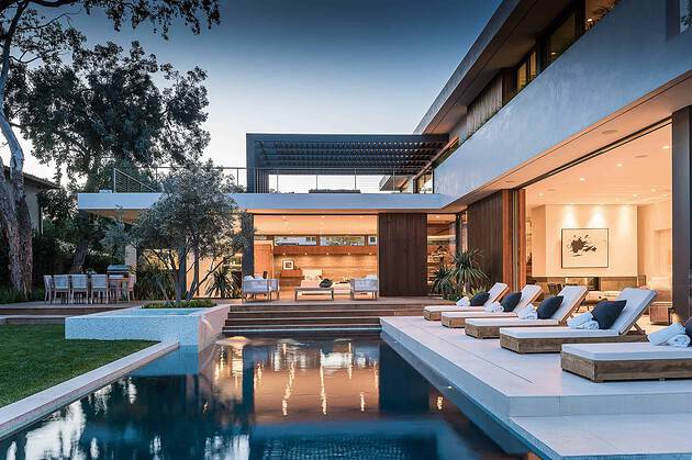 18 Dazzling Modern Swimming Pool Designs - The Ultimate Backyard Refreshment