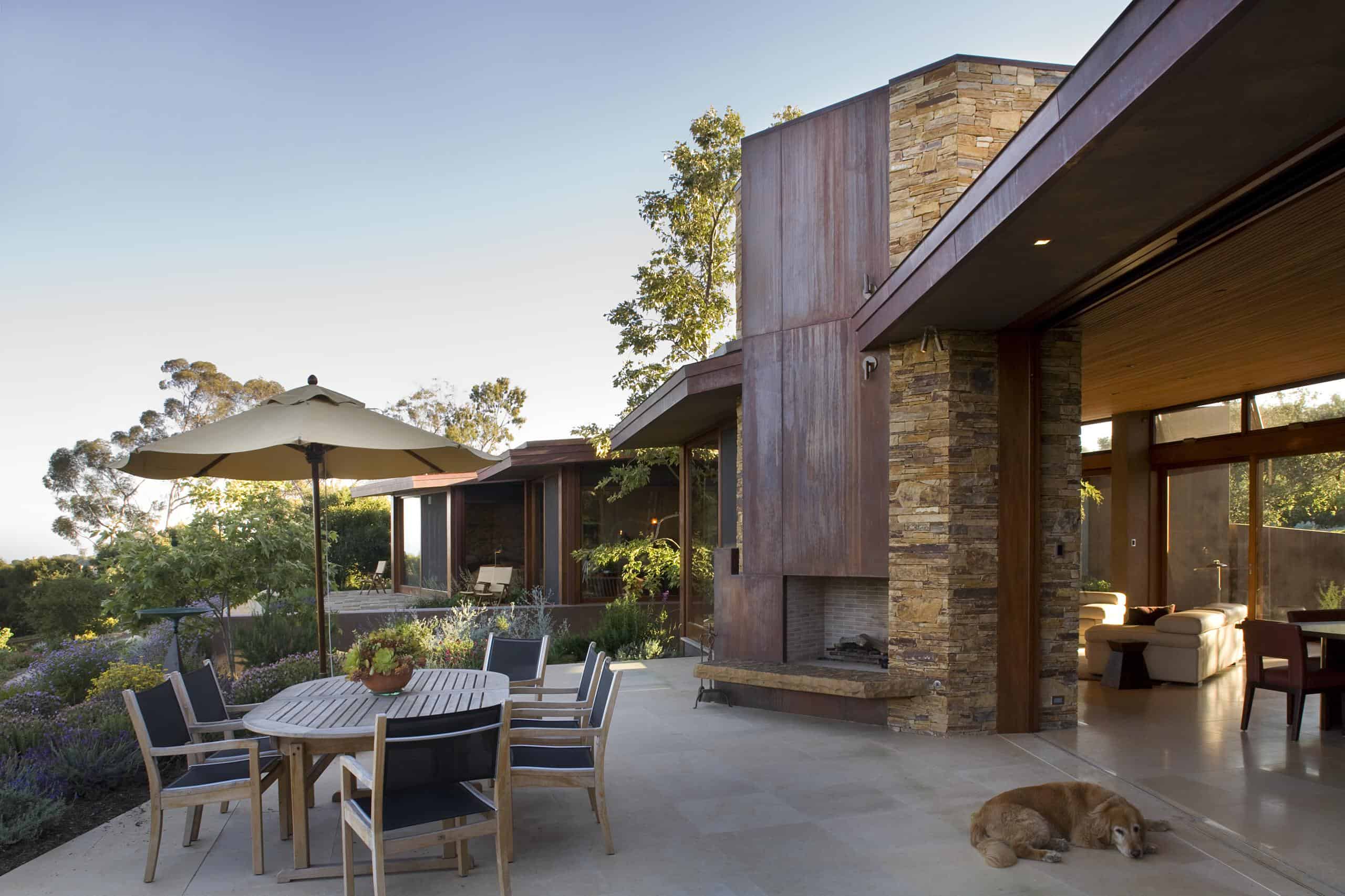 18 Spectacular Modern Patio Designs To Enjoy The Outdoors