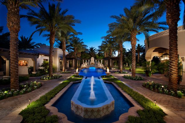 19 Exceptional Ideas To Decorate Your Landscape With Palm Trees