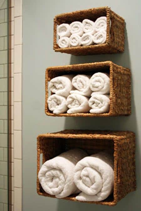 20 Really Inspiring DIY Towel Storage Ideas For Every Small Bathroom