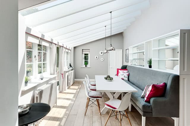 17 Astonishing Dining Sunroom Designs That Everyone Should See 2