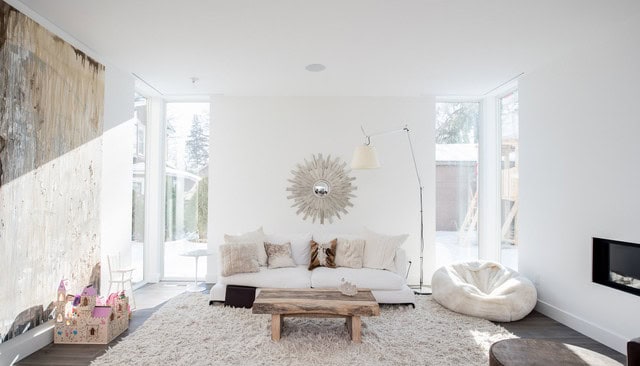 16 Adorable Ideas How To Decorate White Living Room 2