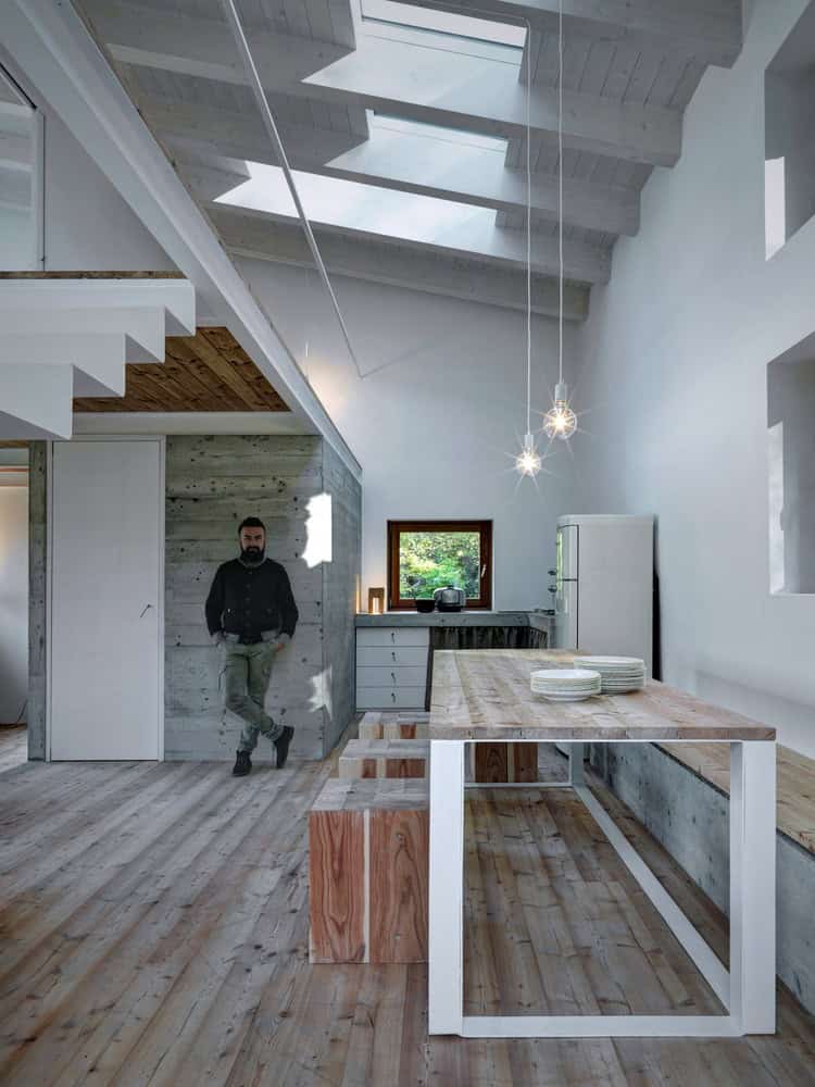 Casa Vi by EV+A Lab: A Compact and Sustainable Mountain Retreat in Sondrio, Italy Casa Vi by EV+A Lab - A Compact Home In Italy (3)