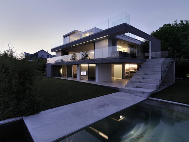 The Feldbalz House by Gus Wüstemann Architects in Zurich