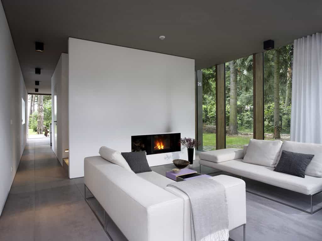 Minimum House by Scheidt Kasprusch Architekten: A Vision of Light, Efficiency, and Minimal Impact The Minimum House By Scheidt Kasprusch Architekten In Klausdorf (7)