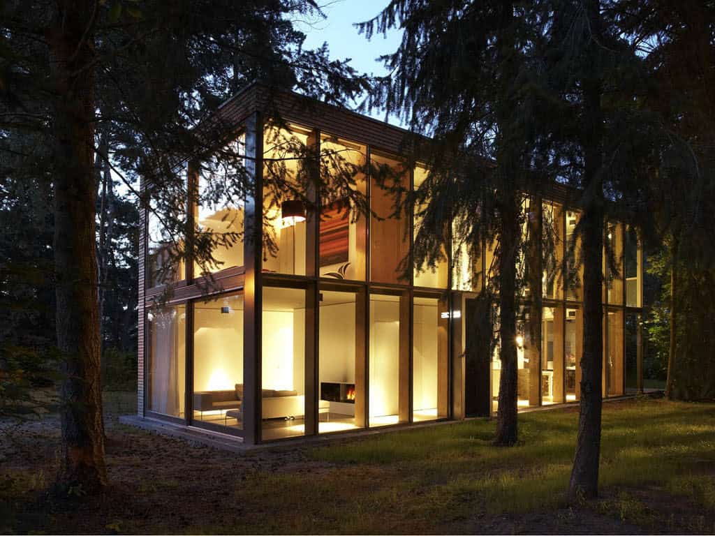 Minimum House by Scheidt Kasprusch Architekten: A Vision of Light, Efficiency, and Minimal Impact The Minimum House By Scheidt Kasprusch Architekten In Klausdorf (8)