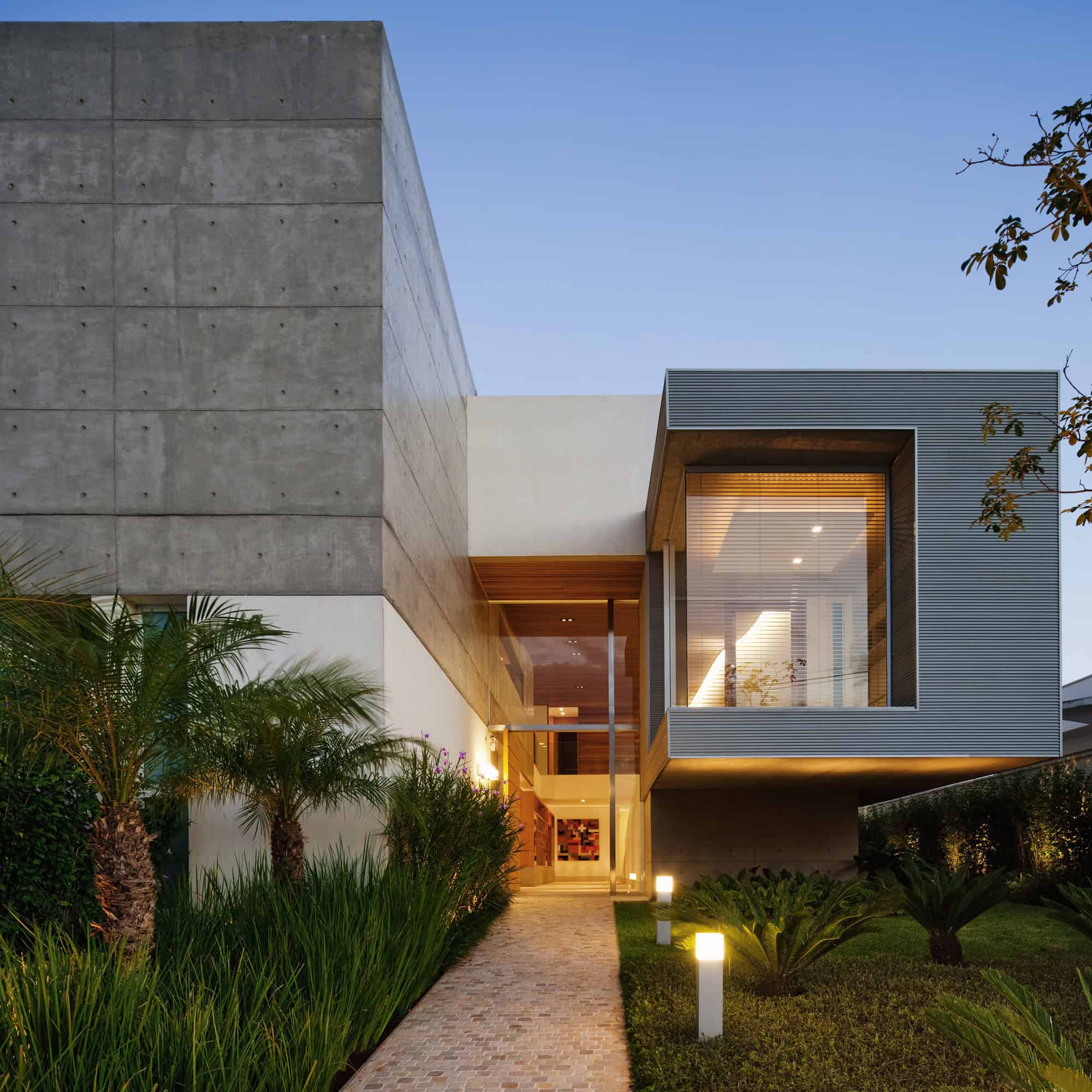 FG Residence by RMAA: A Contemporary Family Haven in Araraquara 1