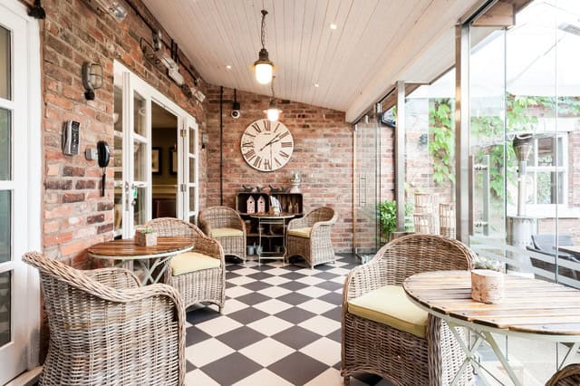 19 Beautiful Patio Designs With Tile Flooring That Will Impress You 10