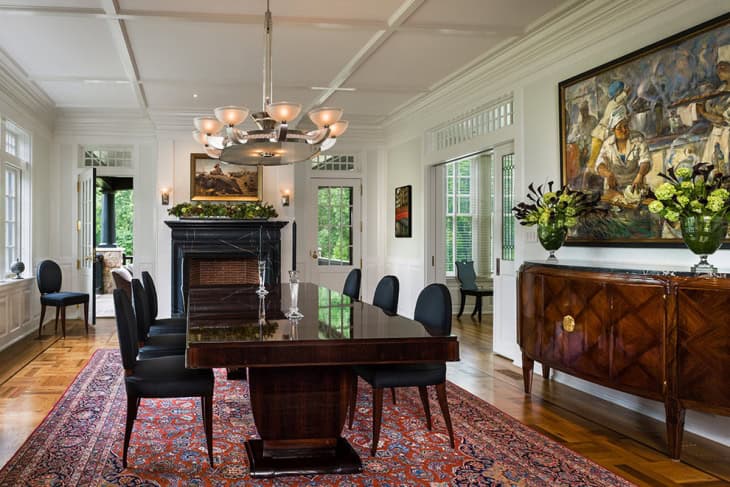 17 Eye-Catching Ceiling Designs To Spruce Up The Look Of Your Dining Room 13