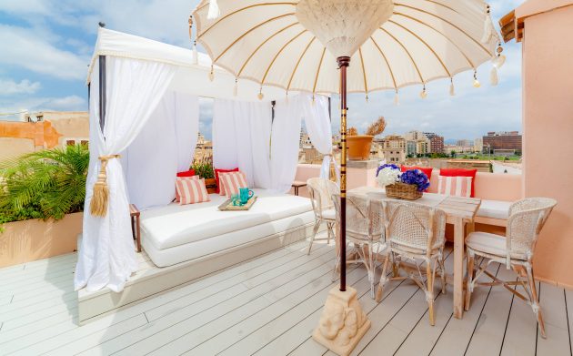 16 Good-looking  Mediterranean Deck Designs For The Summer