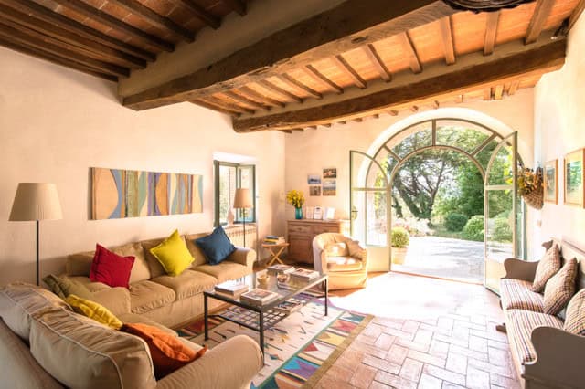 19 Impressive Ideas That Will Guide You To Decorate Mediterranean Living Room 17