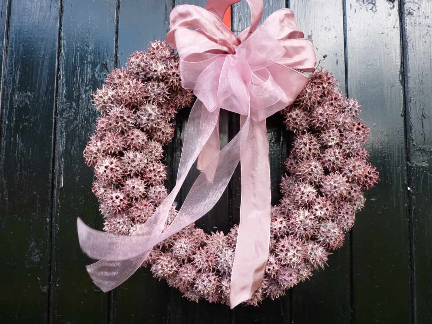 seed pod wreath in dusky pink Buy it on: www.etsy.com