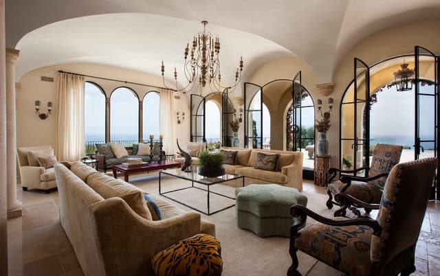 19 Impressive Ideas That Will Guide You To Decorate Mediterranean Living Room 19