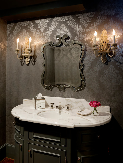 16 Captivating Gothic Bathroom Designs For Dramatic Ambience
