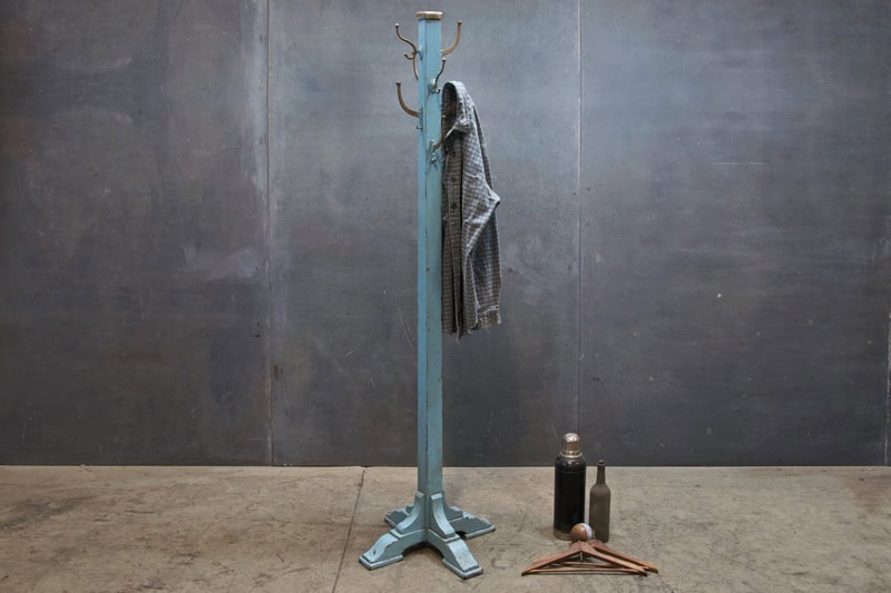 10 Beautiful Proposals For Choosing Modern Coat Hanger 2