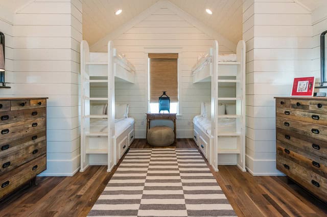 15 Irresistible Beach Style Child's Room Designs That You Need To See 3