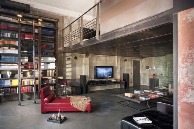 15 Interesting Mezzanine Living Room Designs That Will Inspire You 8