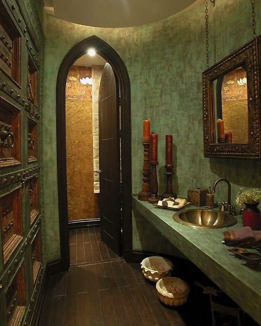 16 Captivating Gothic Bathroom Designs For Dramatic Ambience