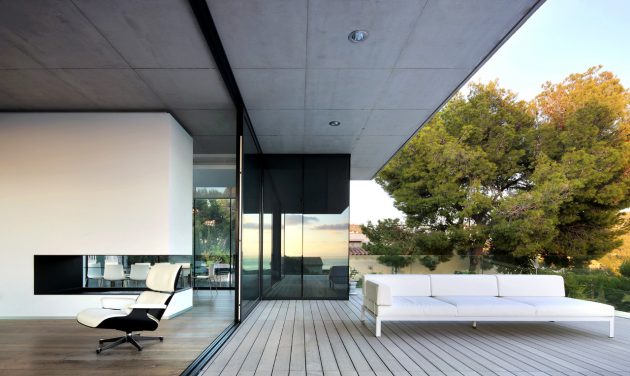House in Costa d'en Blanes by SCT Estudio de Arquitectura in Mallorca, Spain