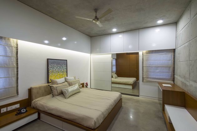 The Badri Residence - A Modern Indian Home by Architecture Paradigm (11)