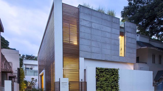 The Badri Residence – A Modern Indian Home by Architecture Paradigm
