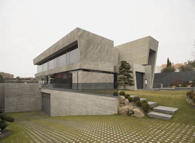 The Concrete Open Box House By A-cero In Madrid, Spain (1)